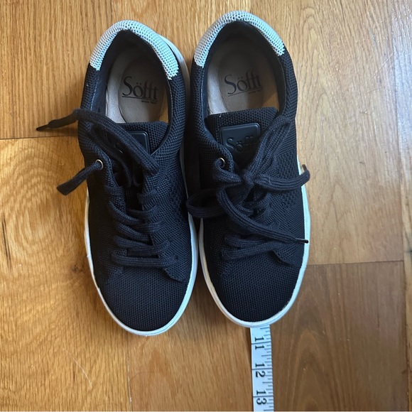 Sofft Black Sneakers - Picture 4 of 7